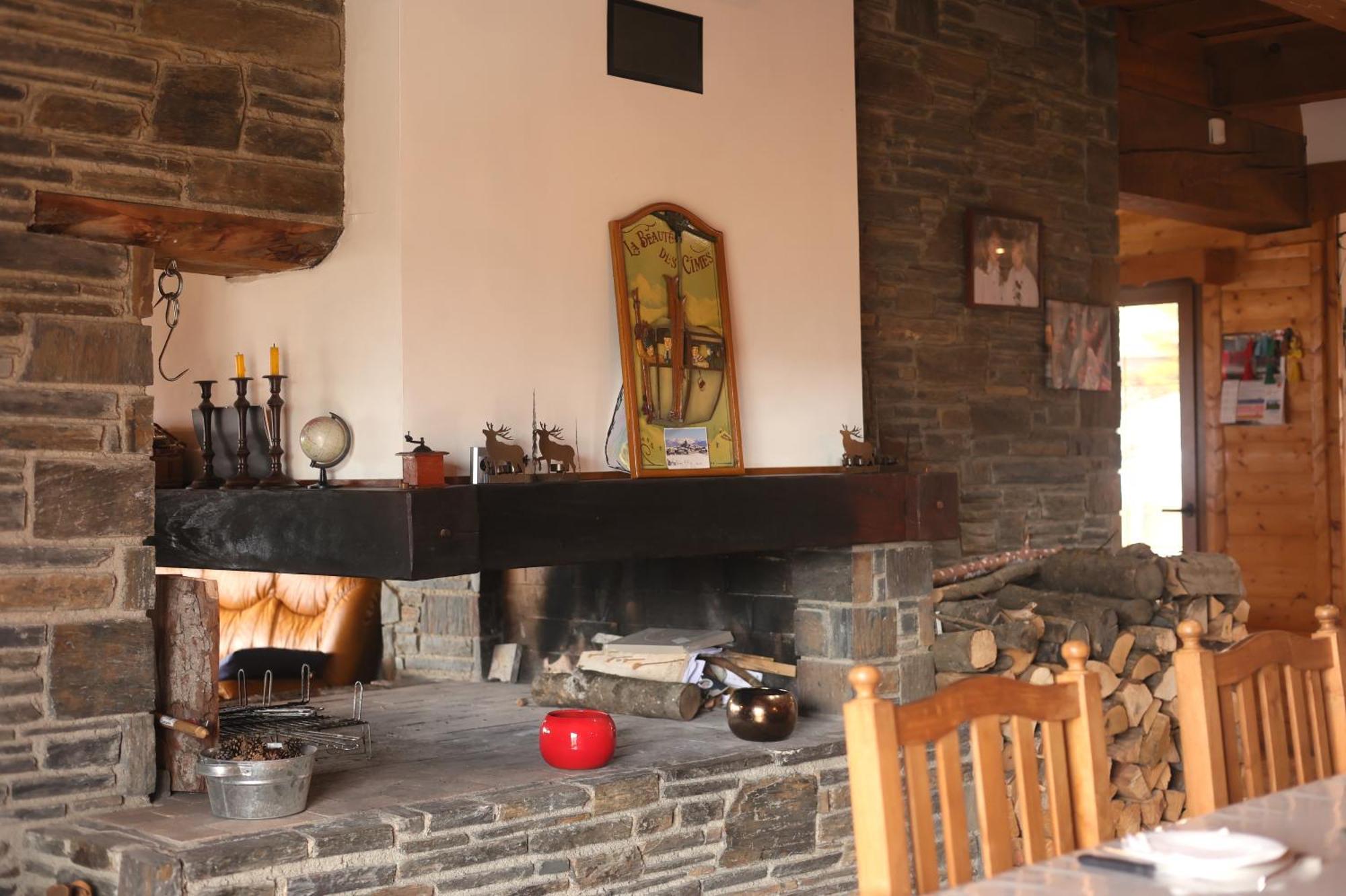 Chez Maguy Chambres D'Hotes Et Appartements Les Angles  Bilik gambar