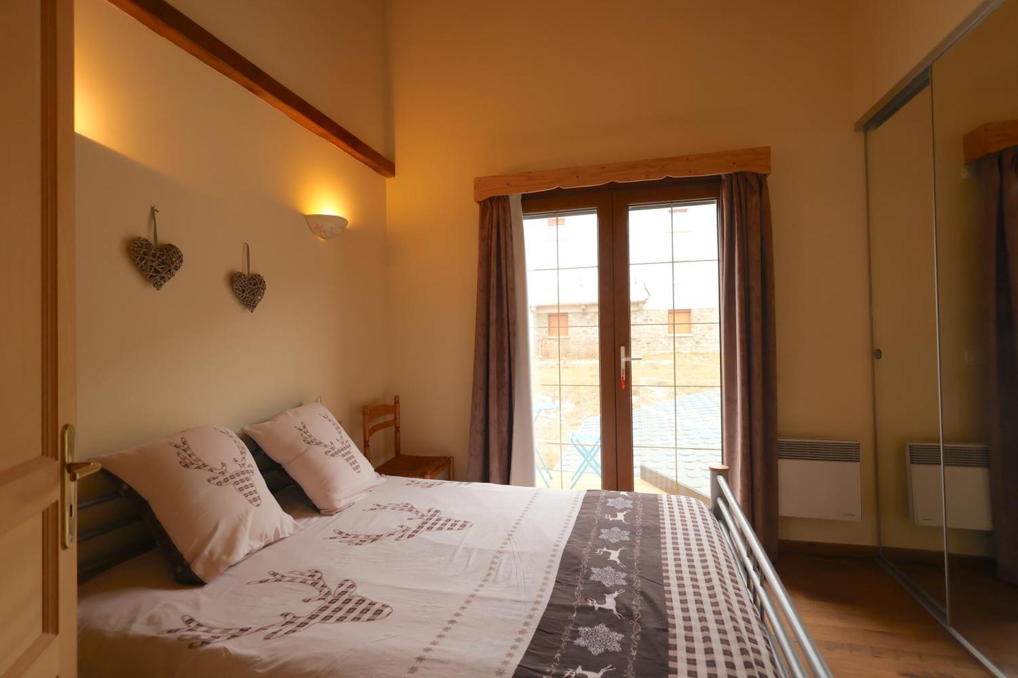 Chez Maguy Chambres D'Hotes Et Appartements Les Angles  Bilik gambar