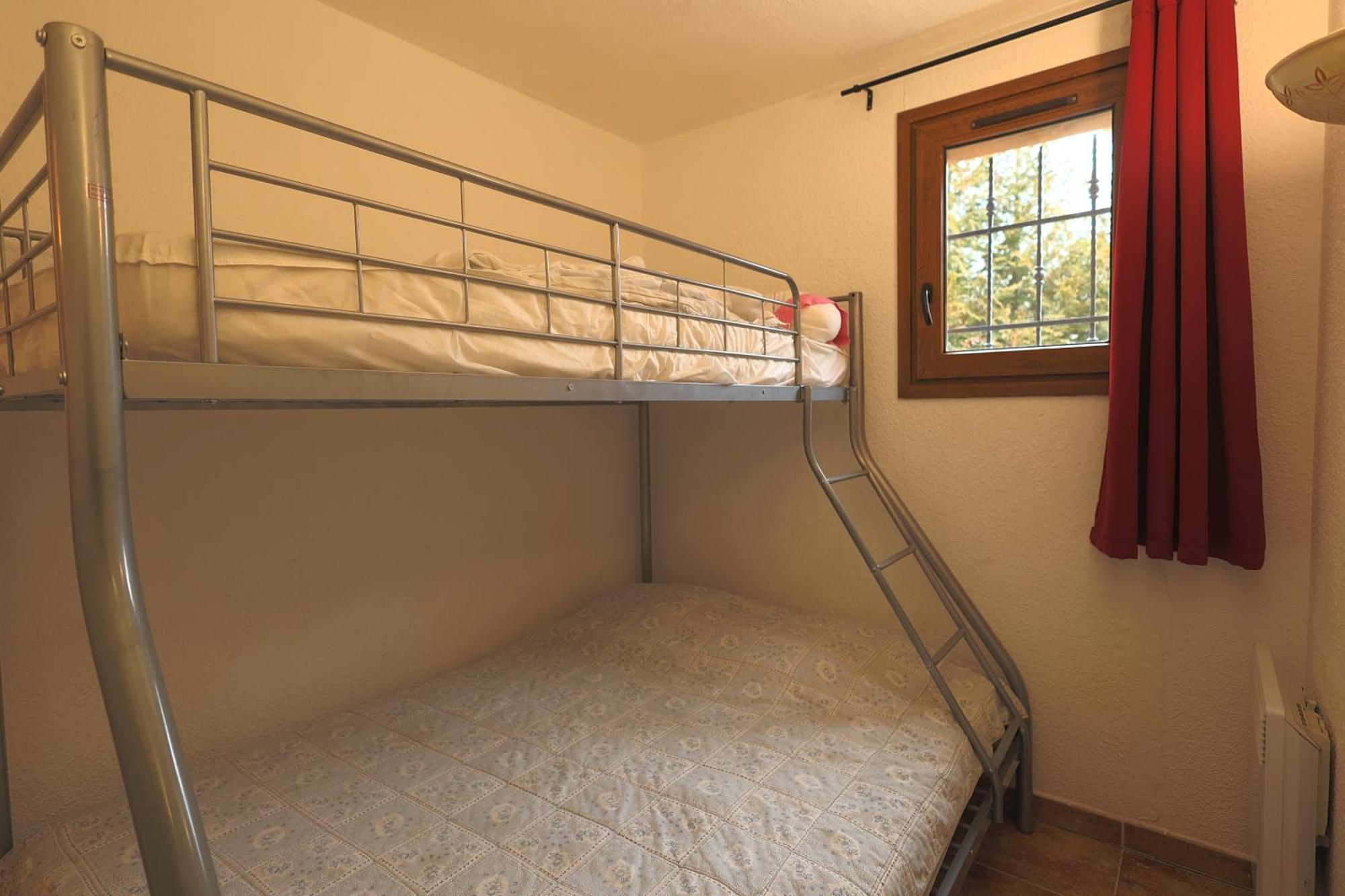 Chez Maguy Chambres D'Hotes Et Appartements Les Angles  Bilik gambar